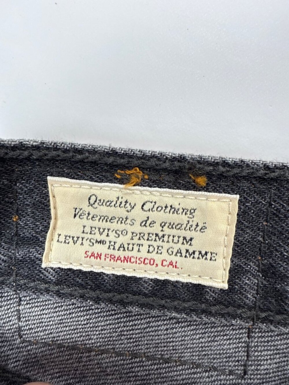 LEVI'S '90s 100% Cotton Studded High Rise Straight Leg Bejeweled Black Jeans 26 - Picture 8 of 11